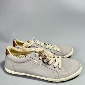 TAOS Star Light Gray Wash Casual Low-Top Lace-Up Sneakers